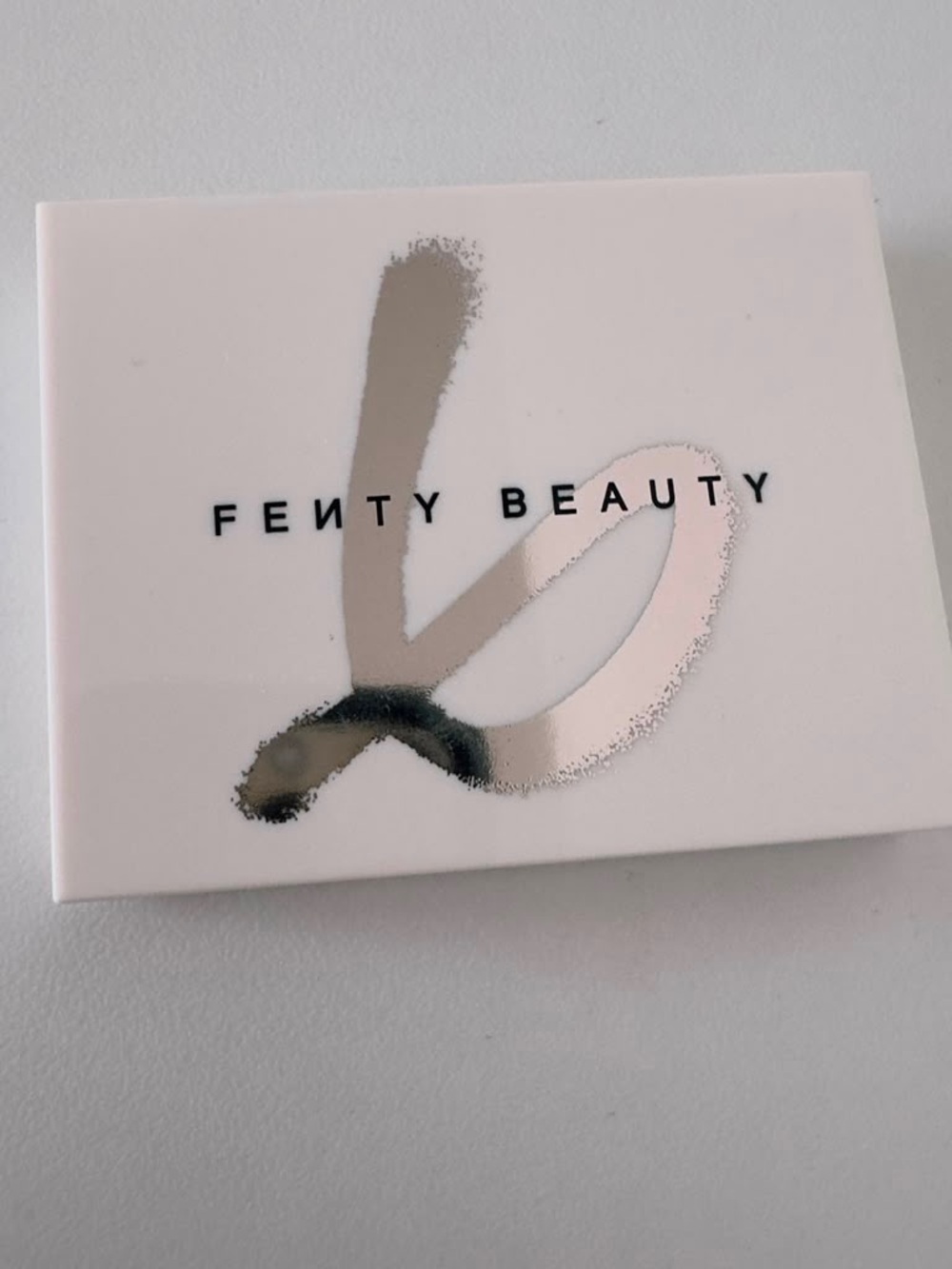 Fenty Beauty Mini Eyeshadow Trio - Cadet, Smoky Deep Neutrals - Picture 13 of 16